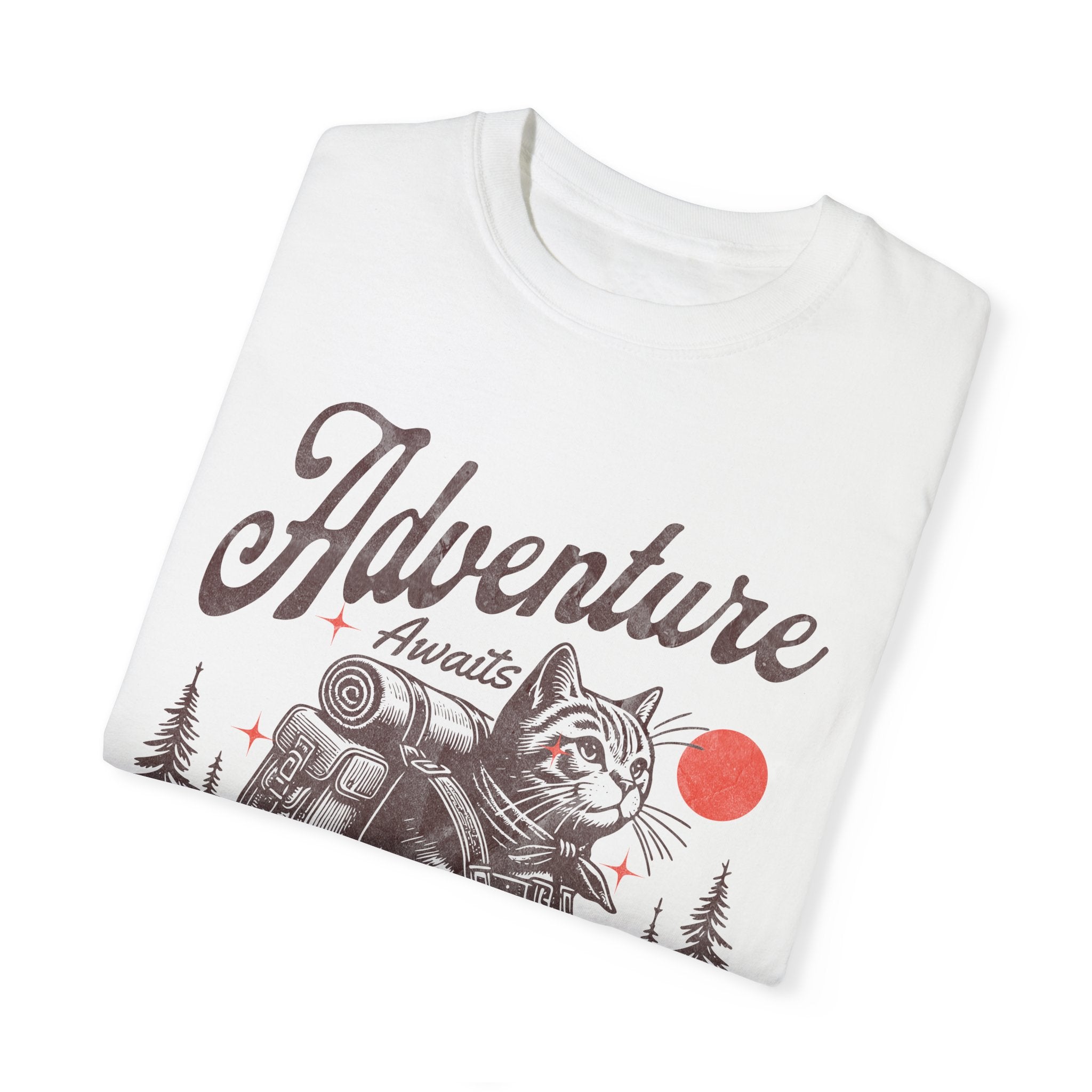 Adventure Awaits Cat Unisex T-Shirt - Outdoor Lovers Tee