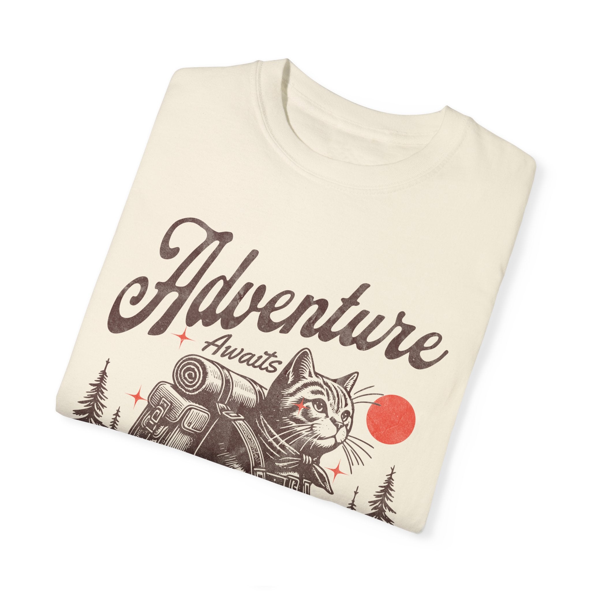 Adventure Awaits Cat Unisex T-Shirt - Outdoor Lovers Tee